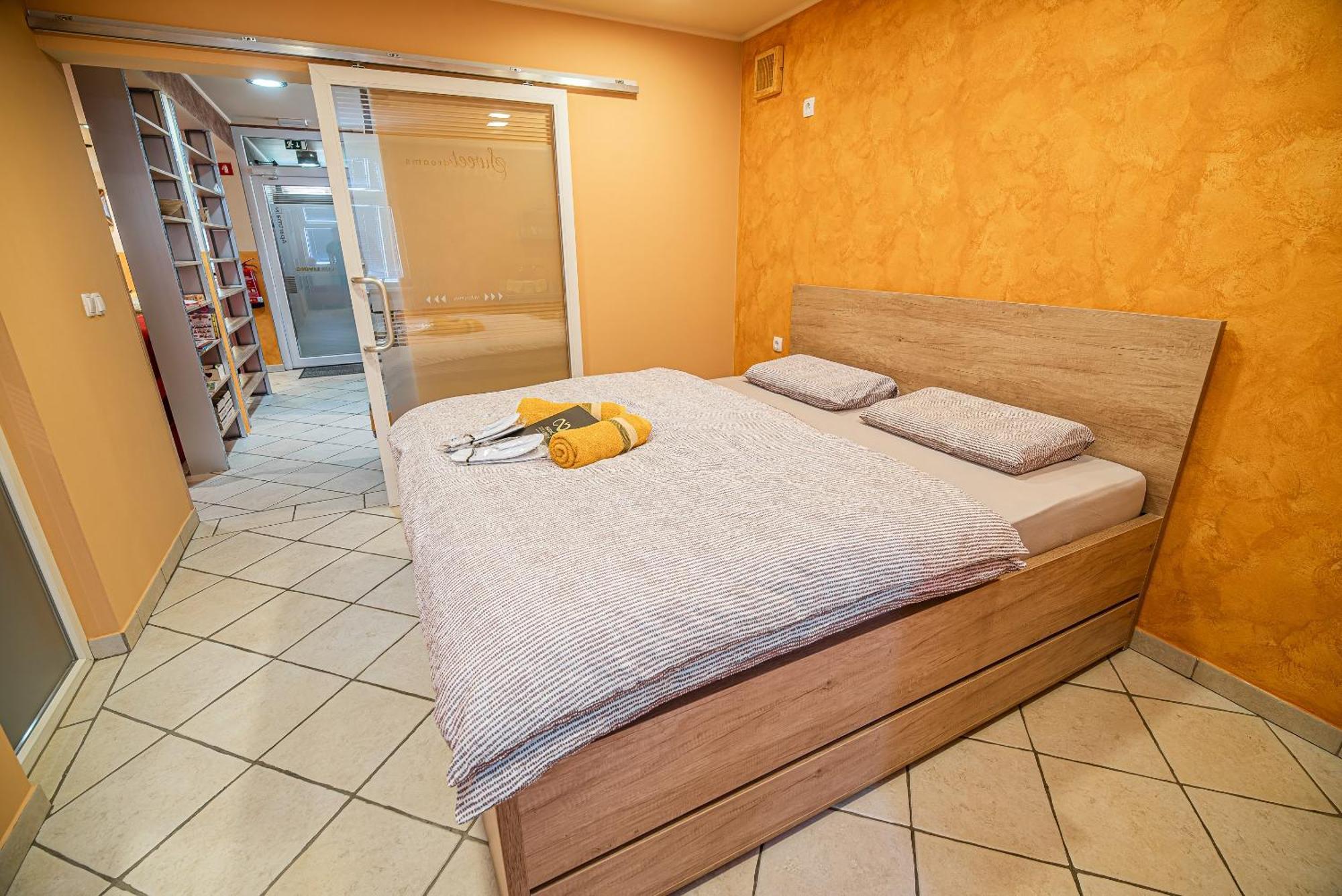 Lux Living Apartments Budic Near Terme Catez Brežice Camera foto