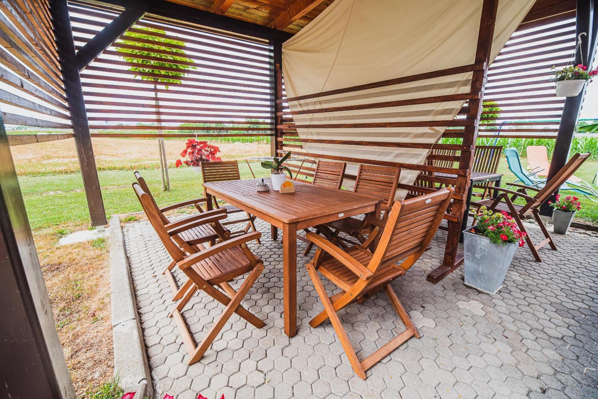 Lux Living Apartments Budic Near Terme Catez Brežice Camera foto